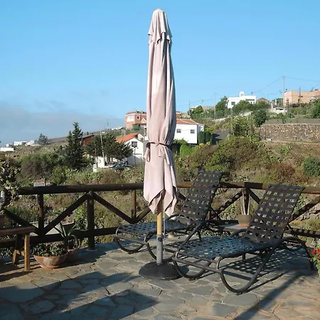 In Vera De Erques, Cleaning Included
